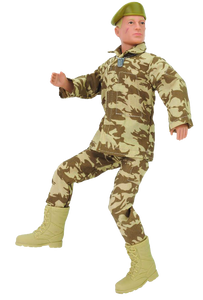 Action Man retro, movable soldier from Hasbro with many distinctive features, such as the scar on his cheek, identification tag/dog tag, military camouflaged uniform, boots and beret in walking pose