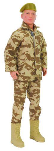 Action Man retro, movable soldier from Hasbro with many distinctive features, such as the scar on his cheek, identification tag/dog tag, military camouflaged uniform, boots and beret.